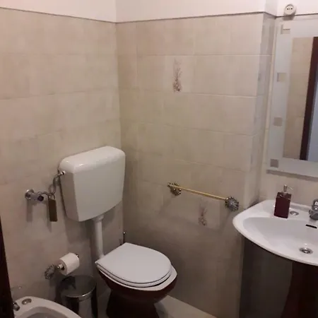 300 Metros Do Santuario De T4 Appartement *