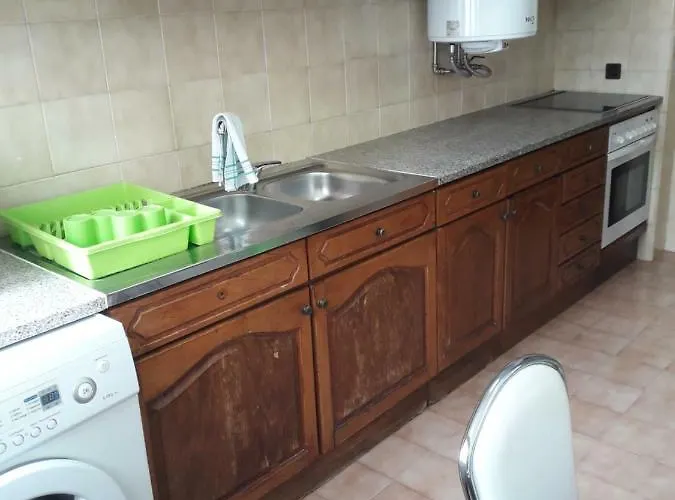 Apartman 300 Metros Do Santuario De T4 Fátima